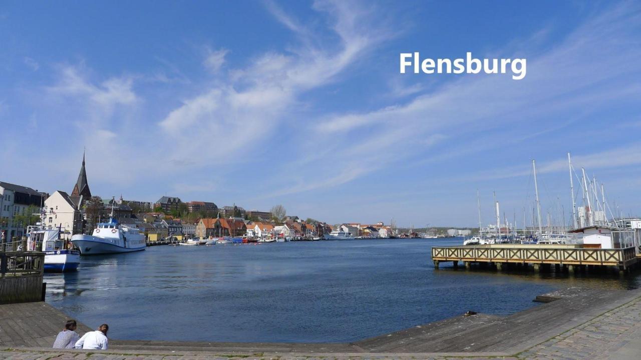 Seeblick I - Geraeumige 90Qm - Ganzes Haus - 50M Zum Naturstrand - Mit Terrasse Und Grossem Garten - Kueche Neu Glücksburg المظهر الخارجي الصورة