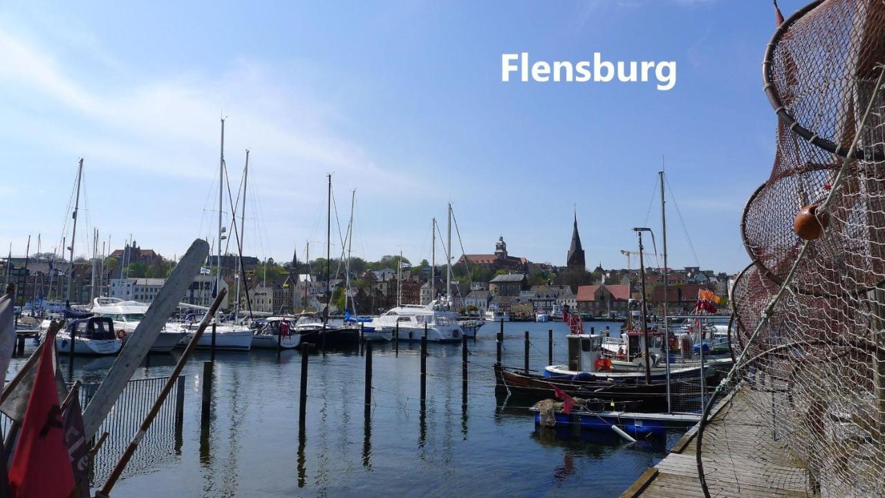 Seeblick I - Geraeumige 90Qm - Ganzes Haus - 50M Zum Naturstrand - Mit Terrasse Und Grossem Garten - Kueche Neu Glücksburg المظهر الخارجي الصورة